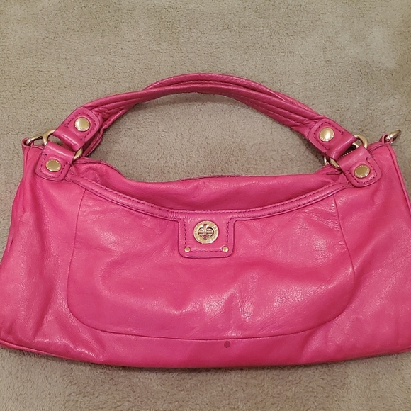 Marc Jacobs Fuchsia color handbag - Picture 1 of 6